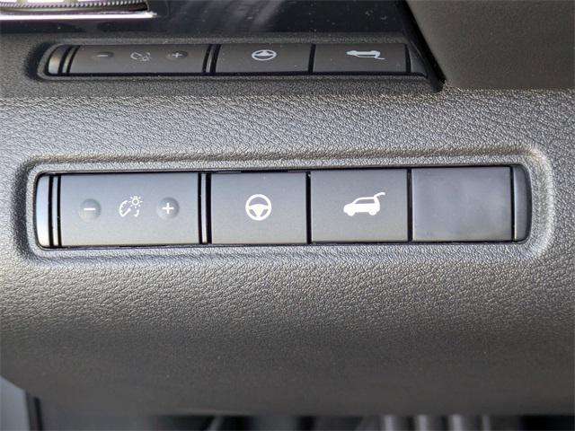 new 2025 Nissan Pathfinder car, priced at $39,669