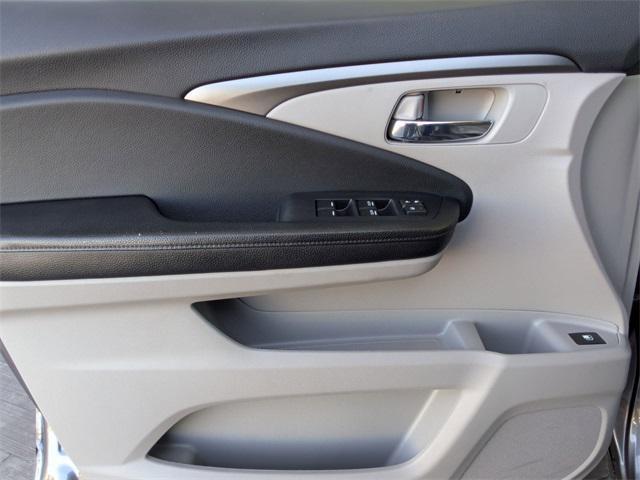 used 2019 Honda Pilot car, priced at $19,055