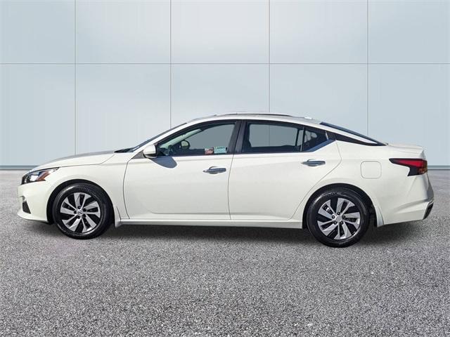 used 2020 Nissan Altima car, priced at $17,383