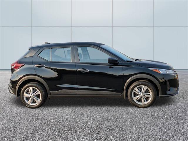 new 2025 Nissan Kicks car, priced at $23,242