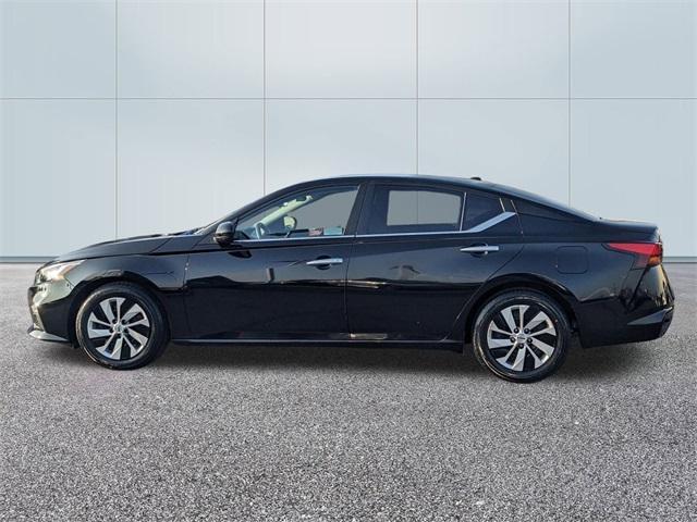 used 2020 Nissan Altima car, priced at $17,550