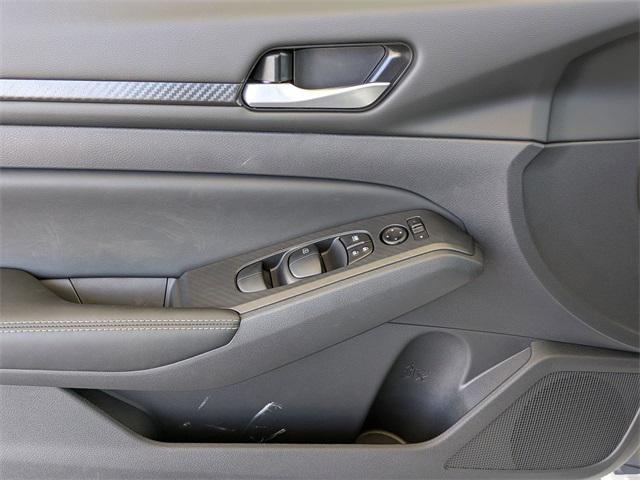 new 2025 Nissan Altima car, priced at $29,356
