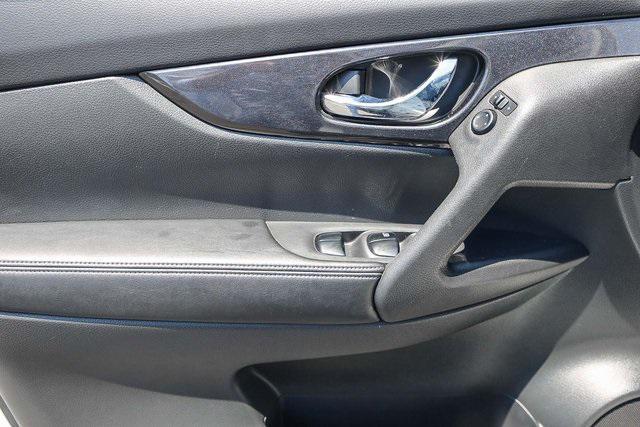 used 2018 Nissan Rogue car, priced at $13,811