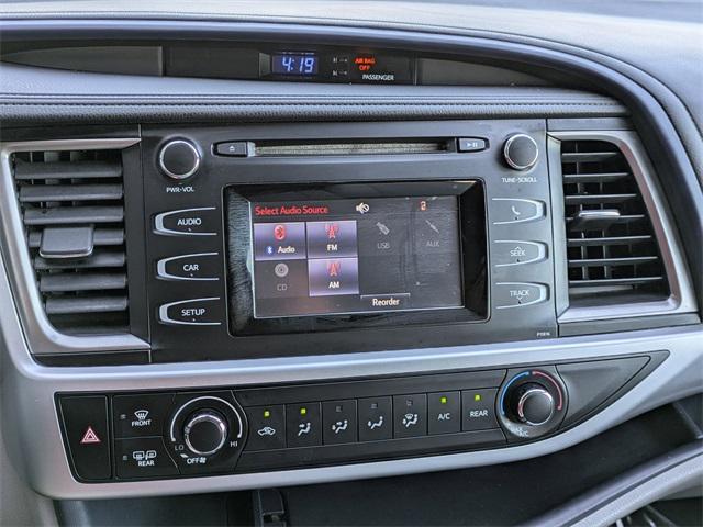 used 2019 Toyota Highlander car, priced at $20,915