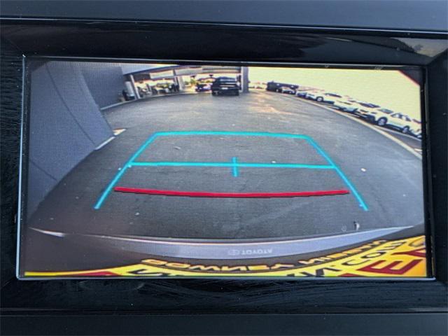 used 2019 Toyota Highlander car, priced at $20,915