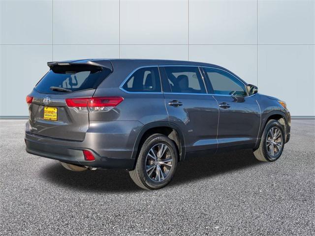 used 2019 Toyota Highlander car, priced at $20,915