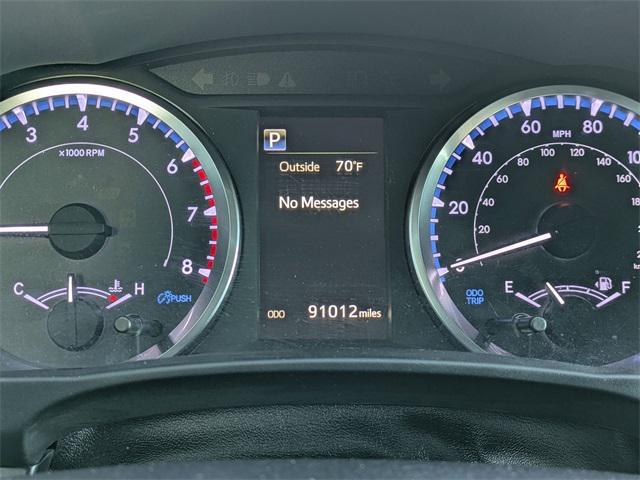 used 2019 Toyota Highlander car, priced at $20,915
