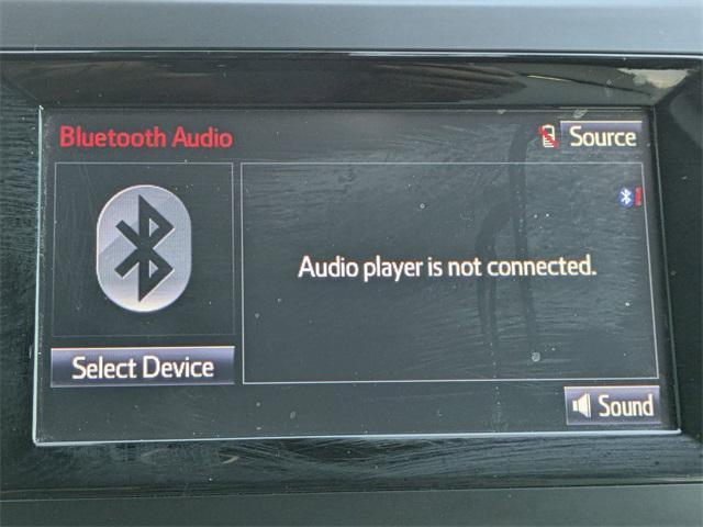 used 2019 Toyota Highlander car, priced at $20,915