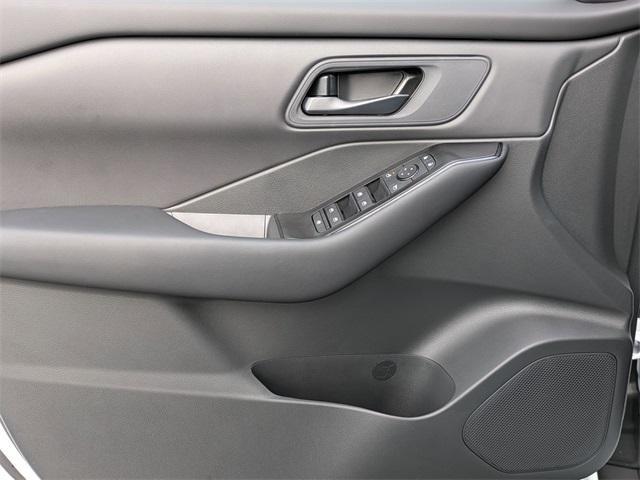 new 2025 Nissan Rogue car, priced at $30,073