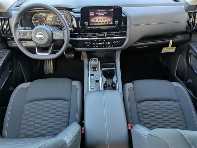 new 2025 Nissan Pathfinder car, priced at $39,669