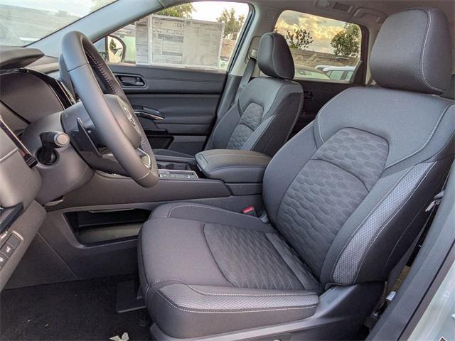 new 2025 Nissan Pathfinder car, priced at $39,669