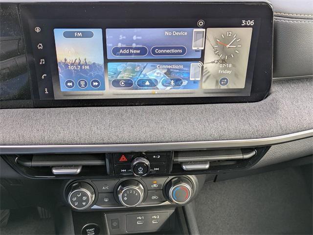 new 2025 Nissan Kicks car, priced at $24,780