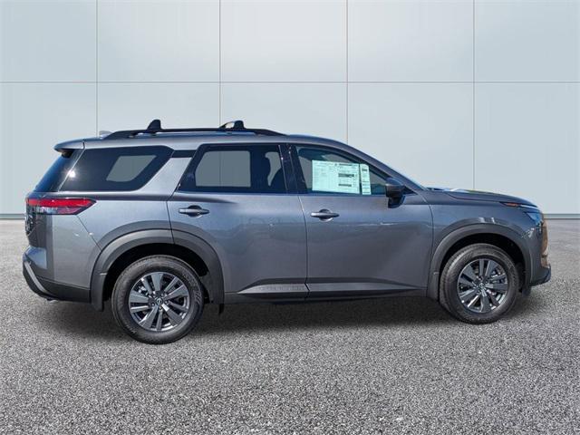 new 2025 Nissan Pathfinder car, priced at $39,669