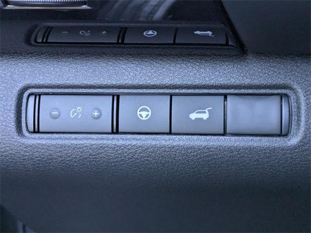 new 2025 Nissan Pathfinder car, priced at $39,669
