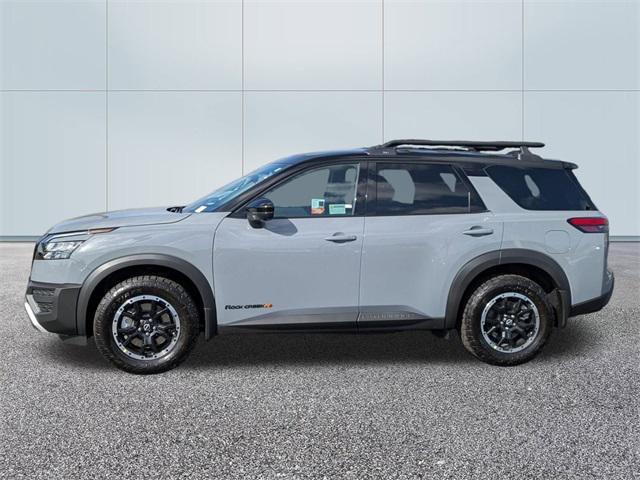 new 2025 Nissan Pathfinder car, priced at $45,092