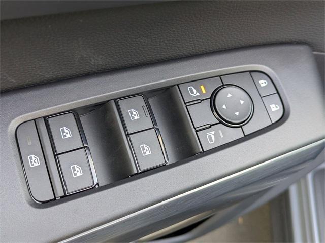 new 2025 Nissan Pathfinder car, priced at $45,092