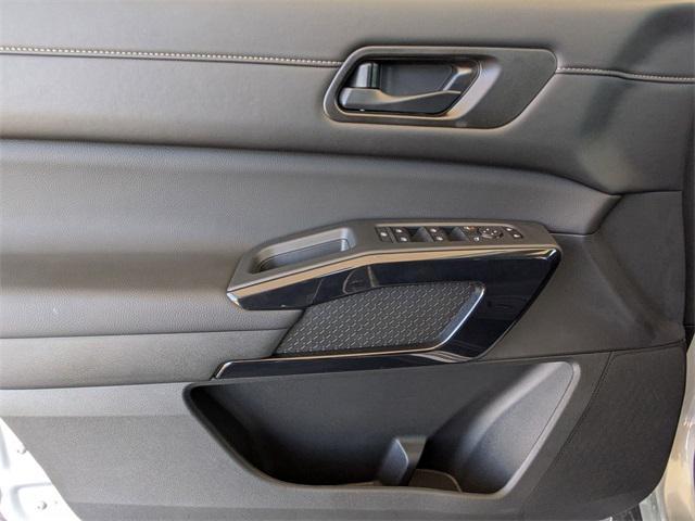 new 2025 Nissan Pathfinder car, priced at $39,669