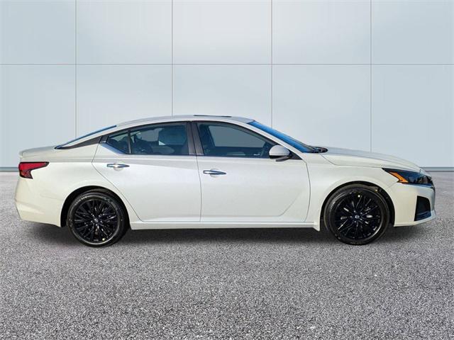 new 2025 Nissan Altima car, priced at $29,356