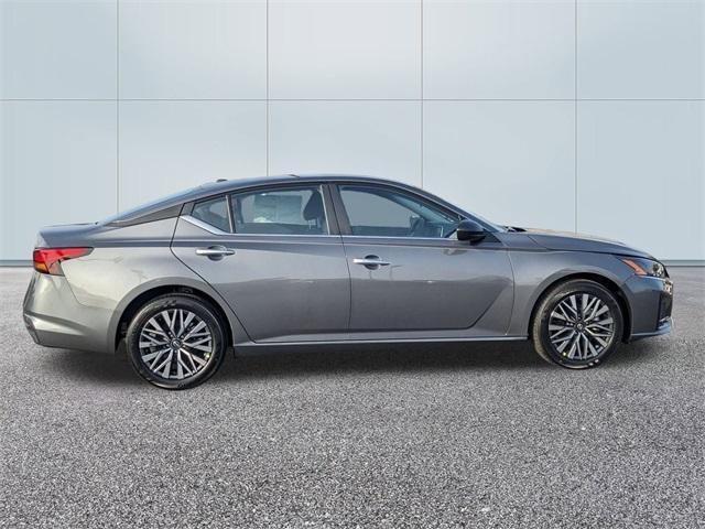 new 2025 Nissan Altima car, priced at $26,864