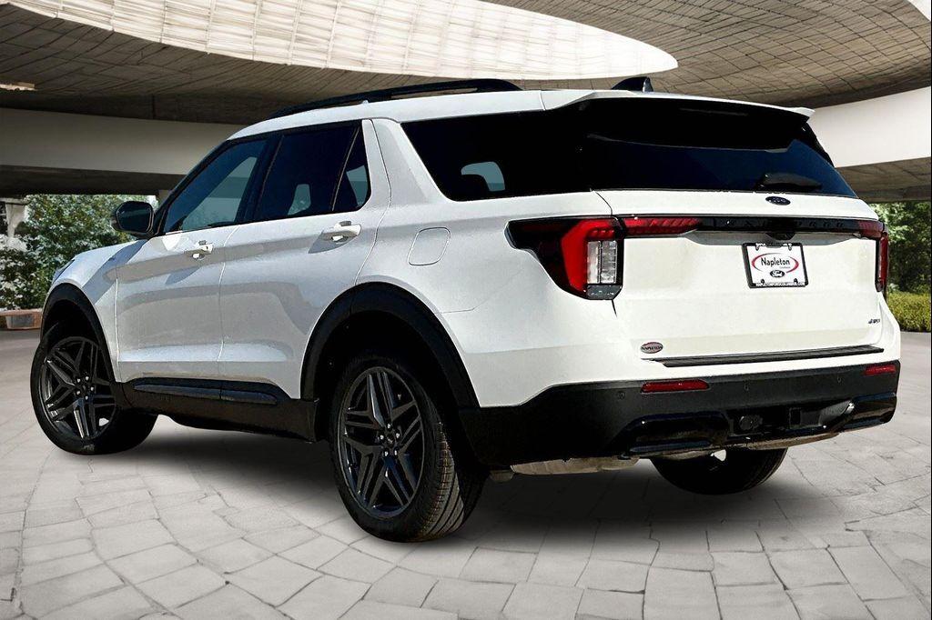 new 2025 Ford Explorer car, priced at $52,570