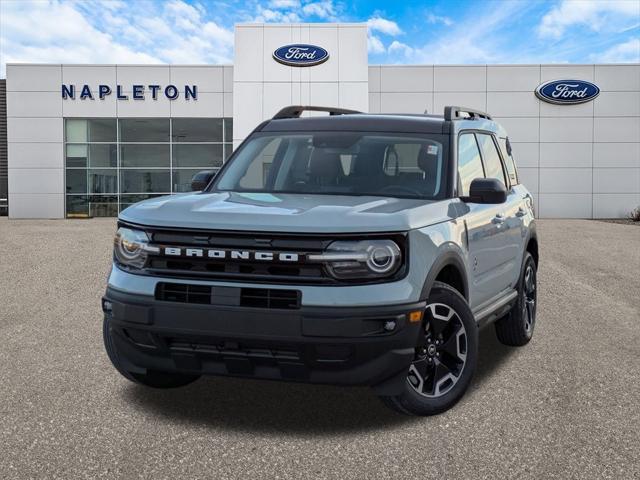 new 2024 Ford Bronco Sport car, priced at $37,054