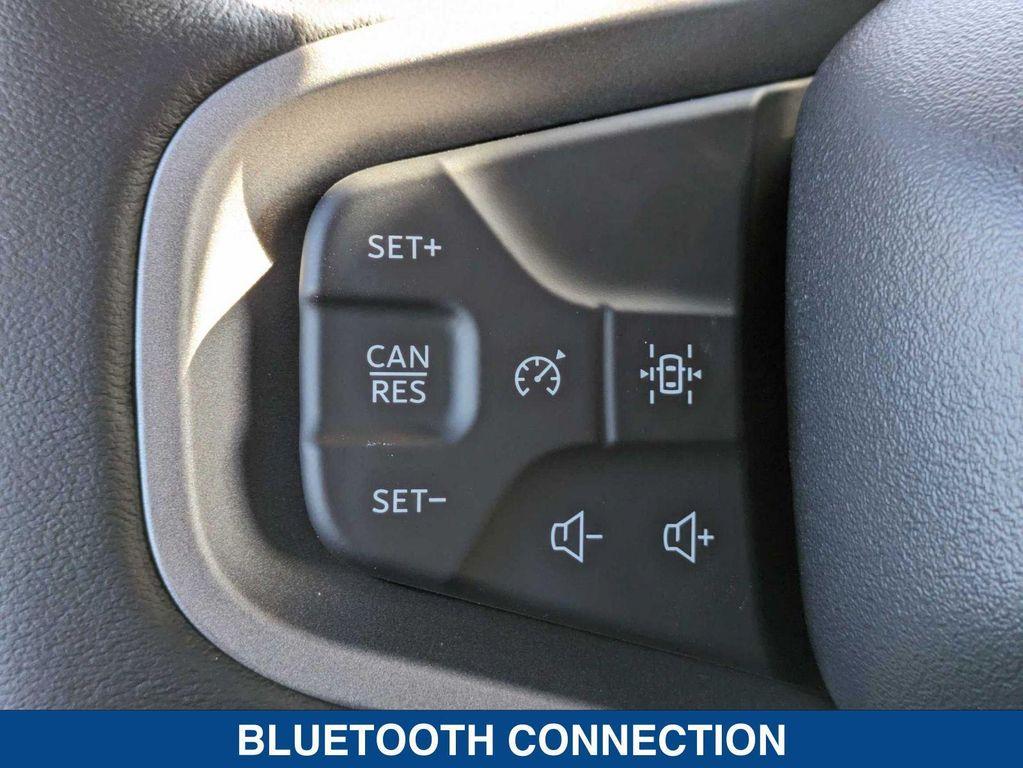 new 2024 Ford Bronco car, priced at $43,031