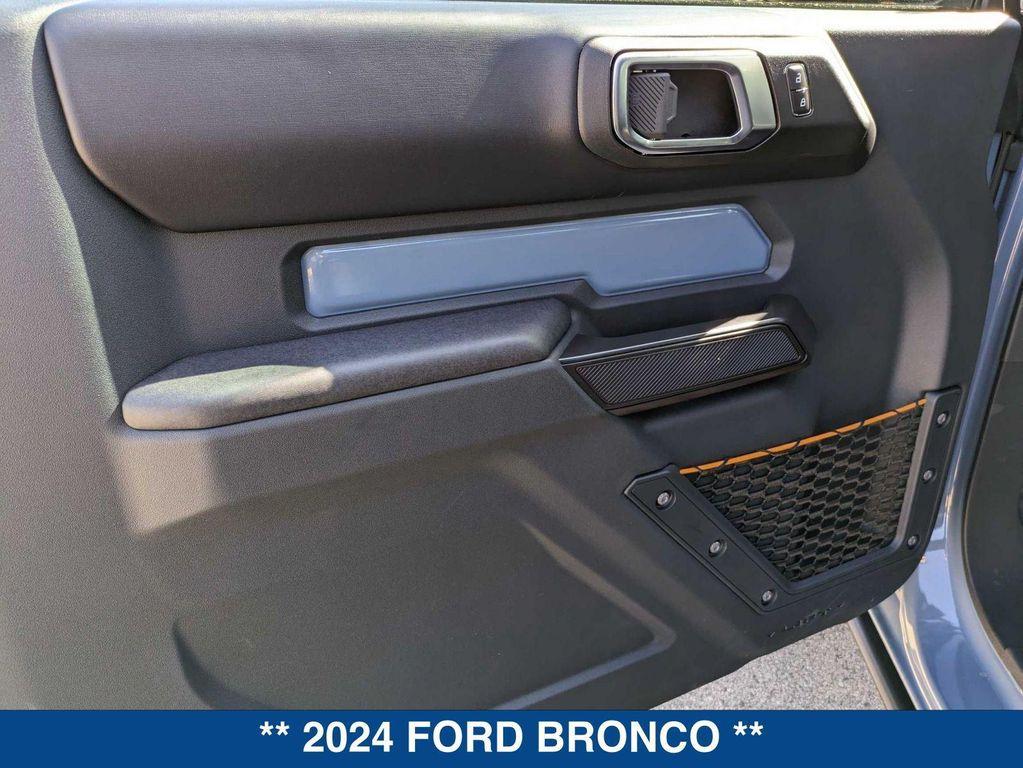 new 2024 Ford Bronco car, priced at $43,031