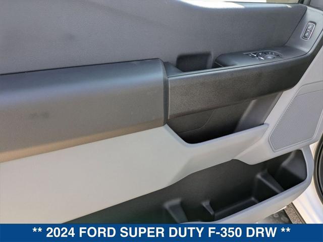 new 2024 Ford F-350 car, priced at $65,538