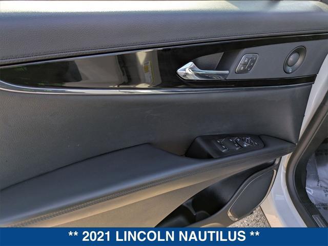 used 2021 Lincoln Nautilus car, priced at $30,000