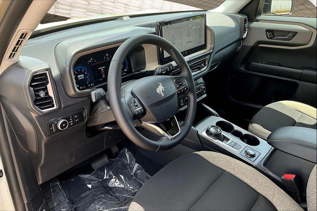 new 2025 Ford Bronco Sport car, priced at $33,735