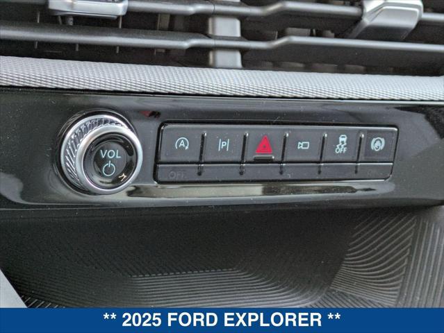 new 2025 Ford Explorer car, priced at $46,962