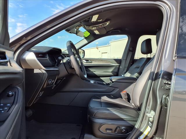 new 2025 Jeep Grand Cherokee L car, priced at $45,015