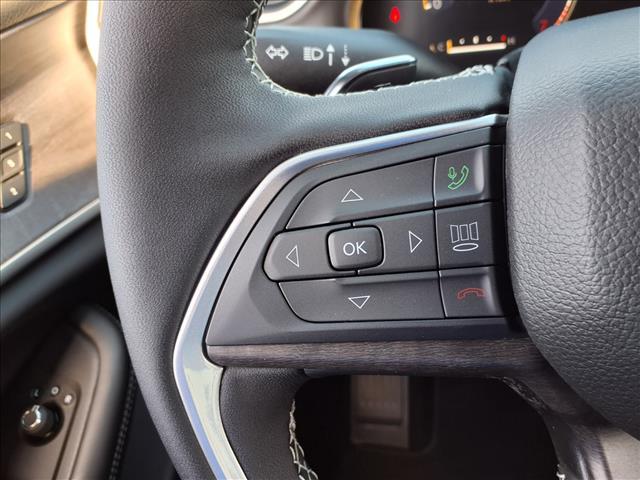 new 2025 Jeep Grand Cherokee L car, priced at $45,015