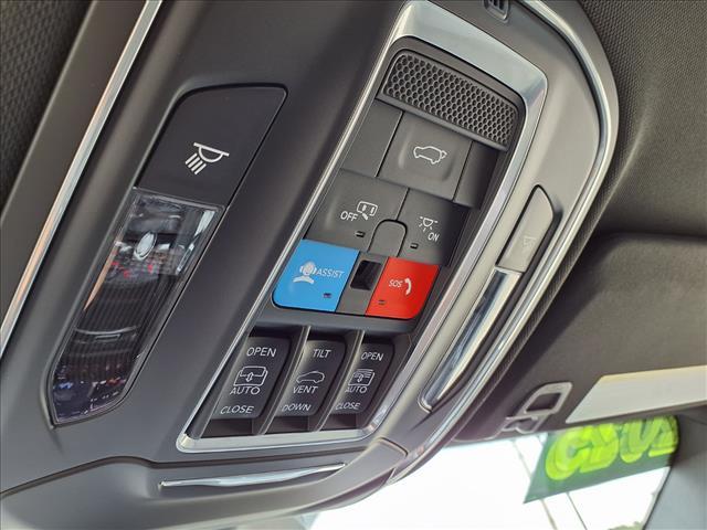 new 2025 Jeep Grand Cherokee car, priced at $55,301