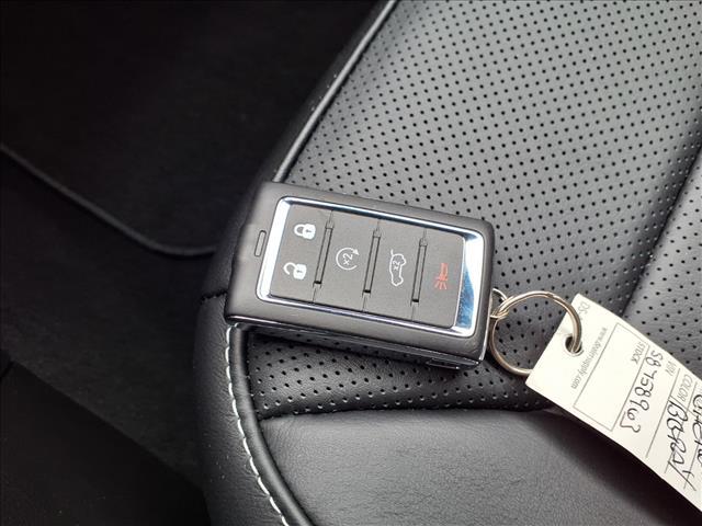 new 2025 Jeep Grand Cherokee car, priced at $55,301