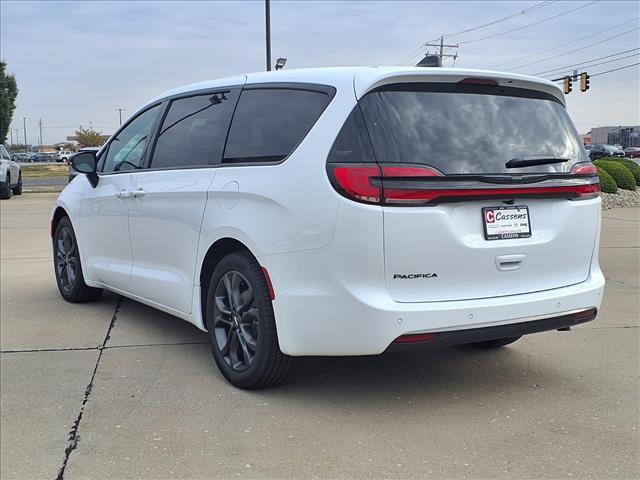 new 2026 Chrysler Pacifica car, priced at $43,502