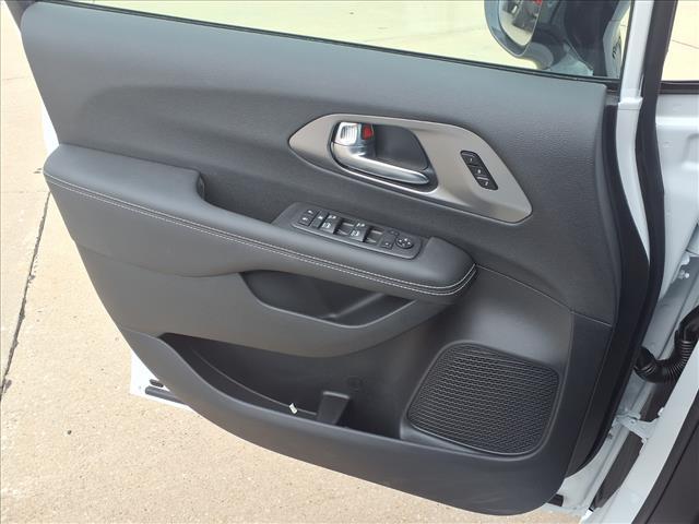 new 2026 Chrysler Pacifica car, priced at $43,502