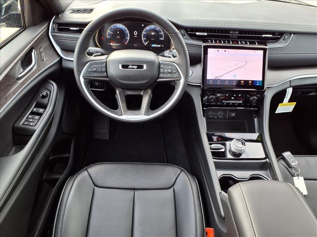 new 2025 Jeep Grand Cherokee car, priced at $51,740