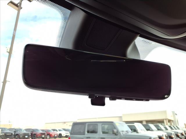 new 2025 Jeep Grand Cherokee car, priced at $51,740