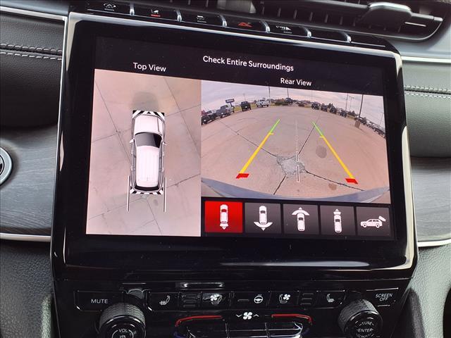 new 2025 Jeep Grand Cherokee car, priced at $51,740