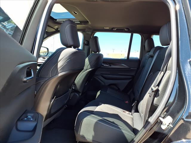 new 2025 Jeep Grand Cherokee car, priced at $37,577