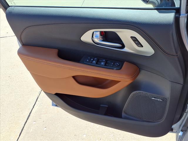 new 2026 Chrysler Pacifica car, priced at $51,728