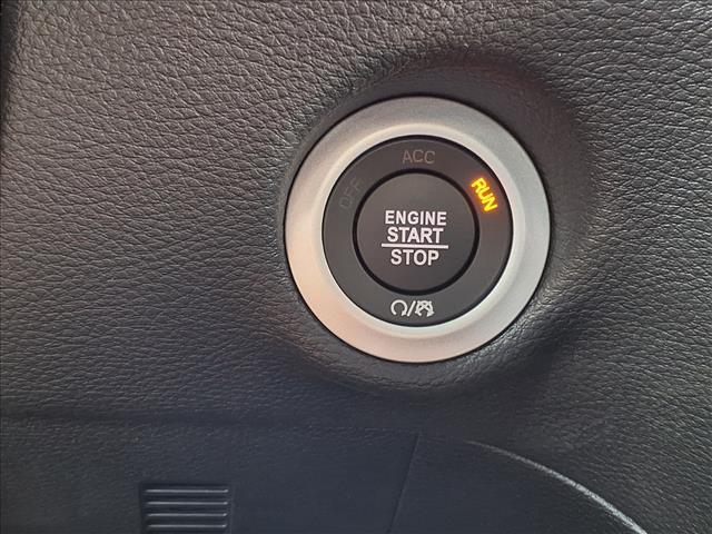 new 2026 Chrysler Pacifica car, priced at $51,728