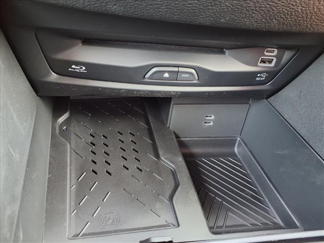 new 2026 Chrysler Pacifica car, priced at $51,728