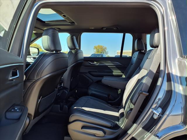 new 2025 Jeep Grand Cherokee L car, priced at $46,302