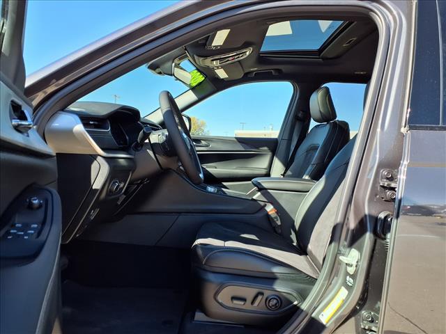 new 2025 Jeep Grand Cherokee L car, priced at $46,302