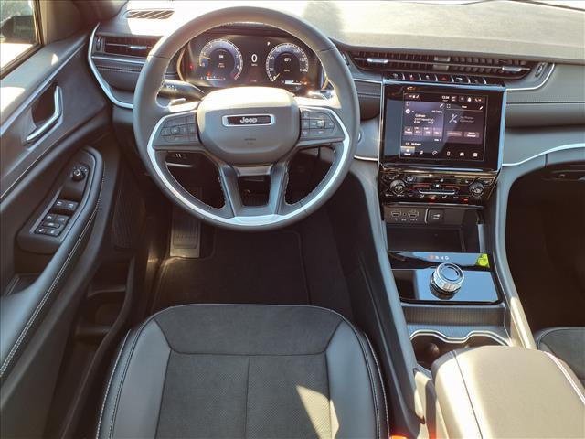 new 2025 Jeep Grand Cherokee L car, priced at $46,302