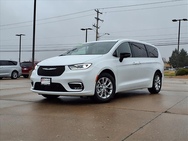new 2026 Chrysler Pacifica car, priced at $47,980