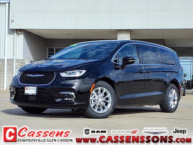 new 2026 Chrysler Pacifica car, priced at $47,685