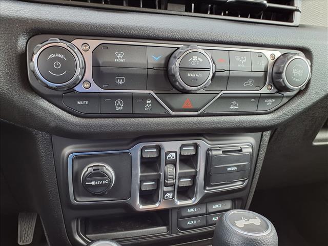 new 2026 Jeep Wrangler car, priced at $43,364